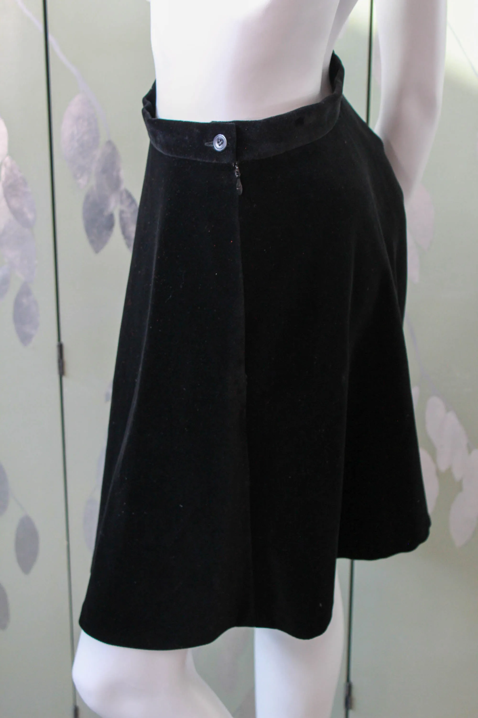 90s Laura Ashley Black Velvet Skirt, Waist 27"