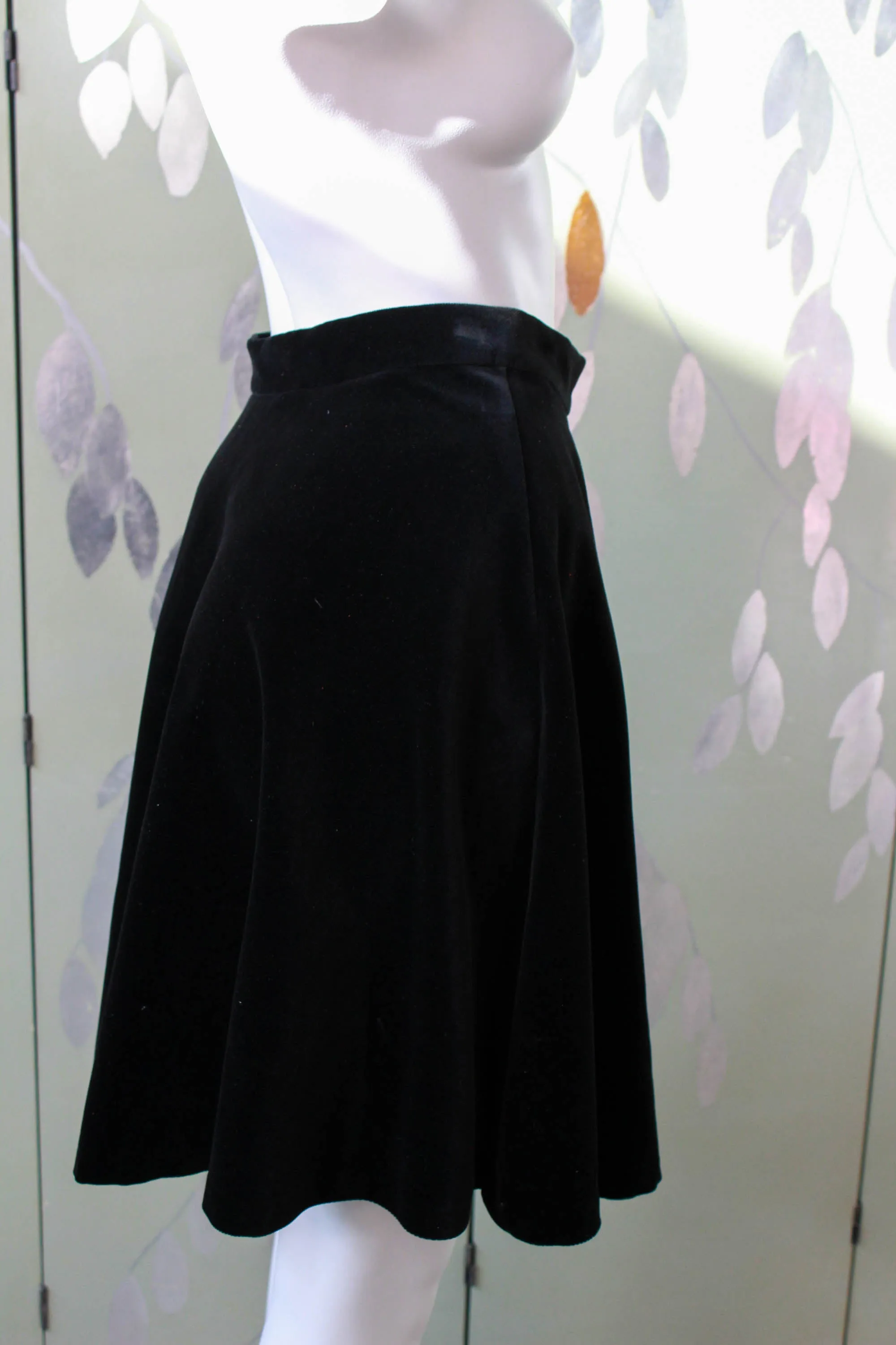 90s Laura Ashley Black Velvet Skirt, Waist 27"