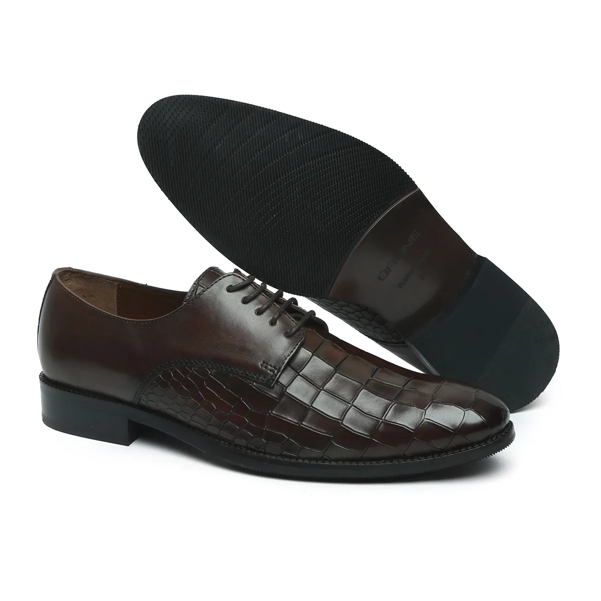 Brown Lace-Up Shoes with Deep Cut Leather Toe by Brune & Bareskin