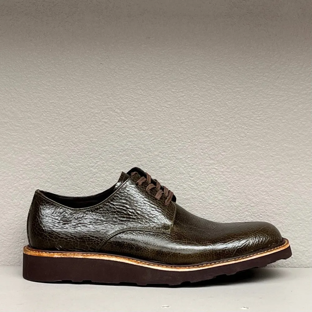 Derby-lace up/Dark green leather w/ texture / Rubber sole