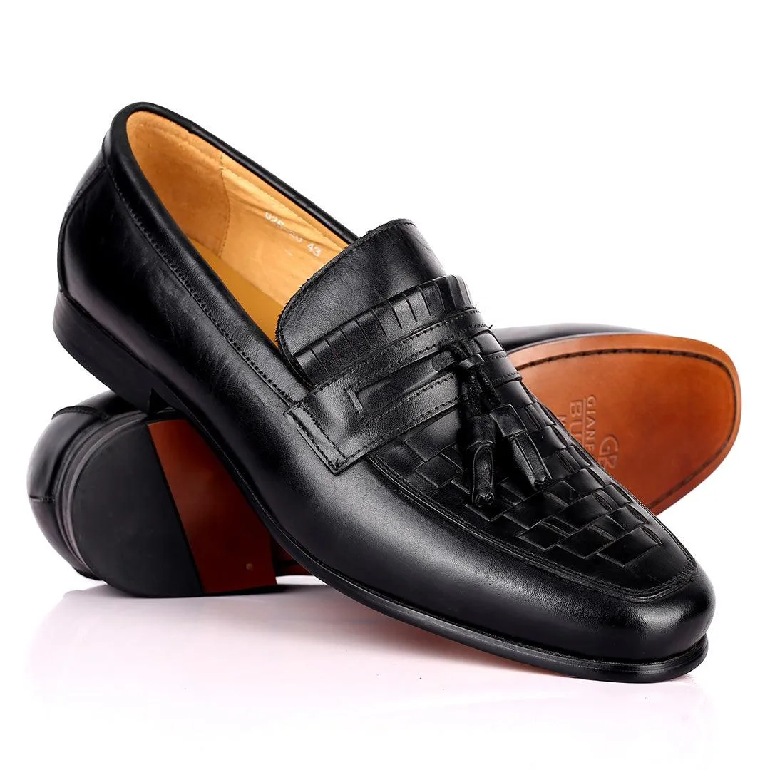 Gian Elegant Checkers And Fringe Designed Loafers Shoe - Black