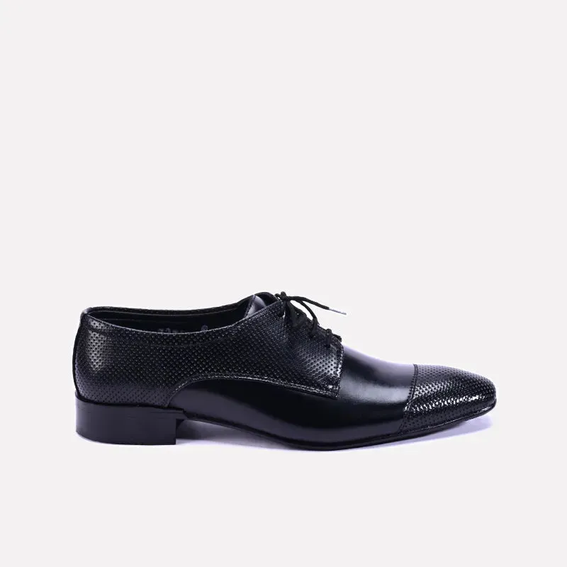 Grayson Black Derby Dress Shoes 0111100