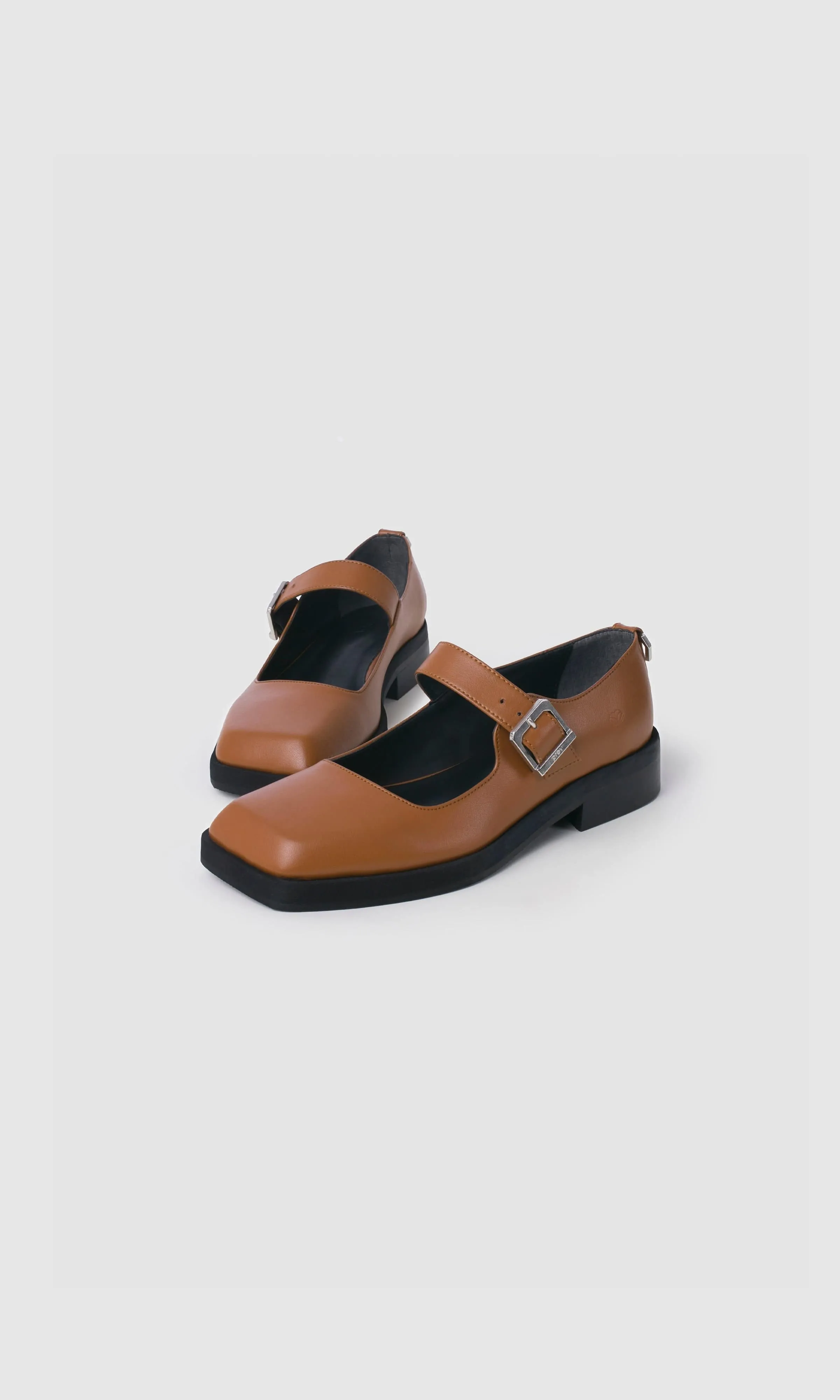 Jenny Apple Leather Square Toe Mary Janes | Ginger