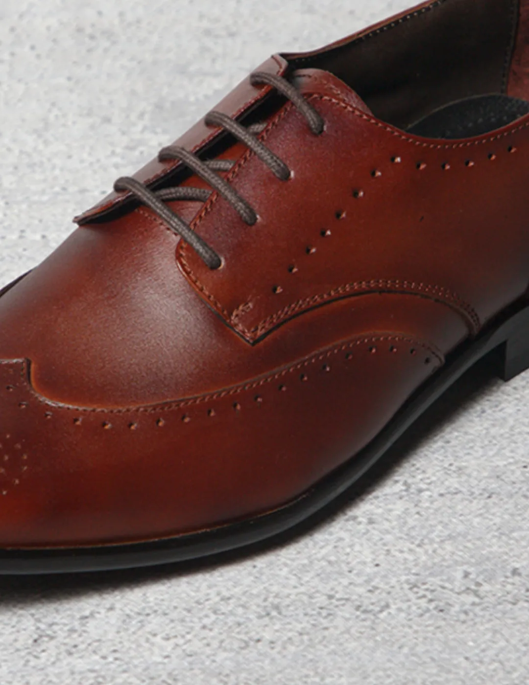 Kanvas Luxury Brogues