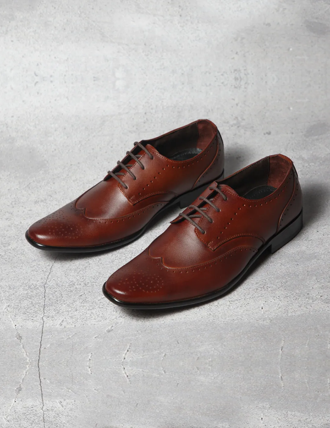 Kanvas Luxury Brogues