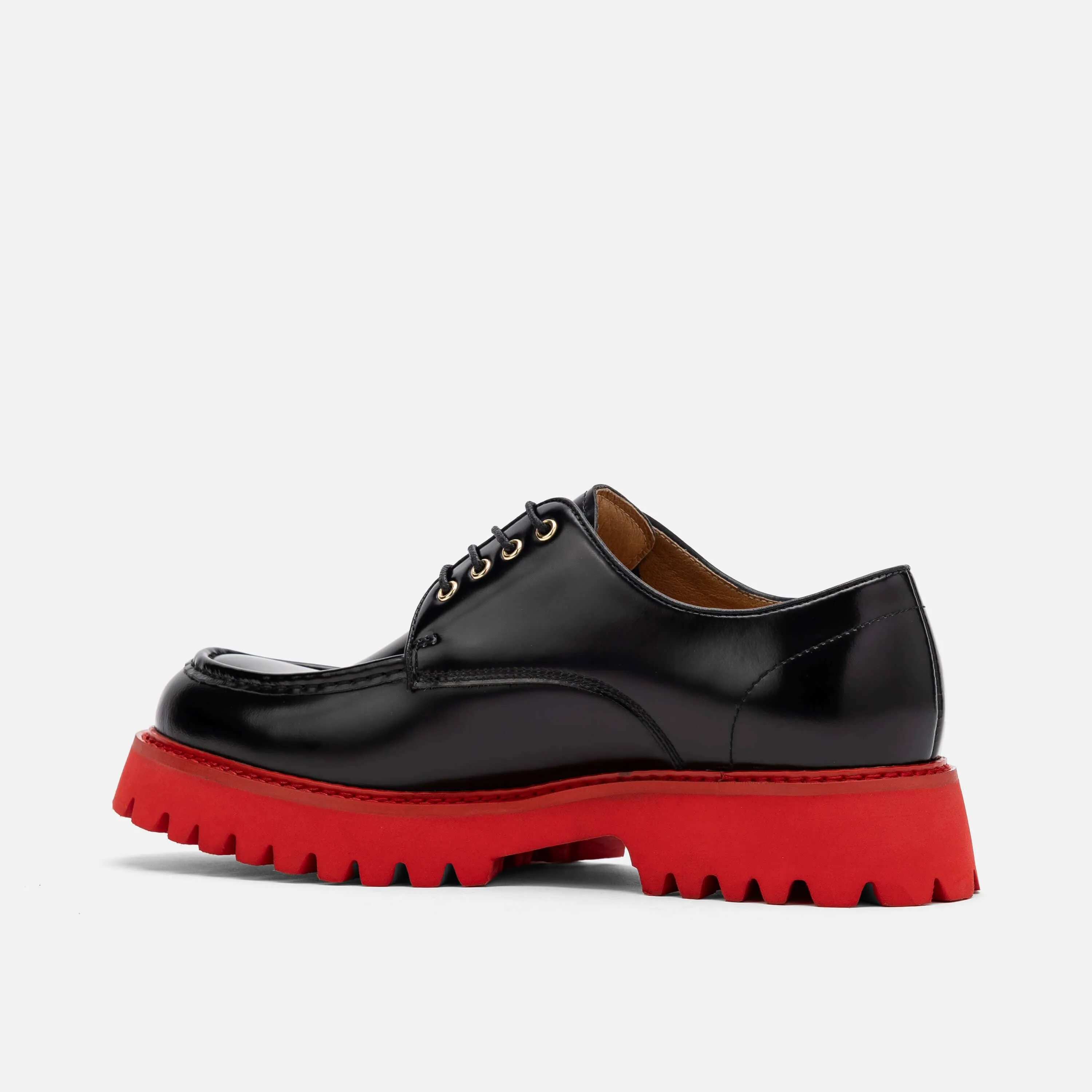 Luca Black/Red Lug Derbys