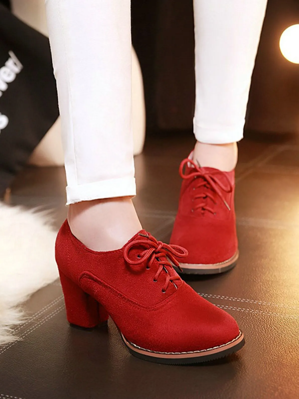 Retro Solid Lace-up Thick Heel Shoes