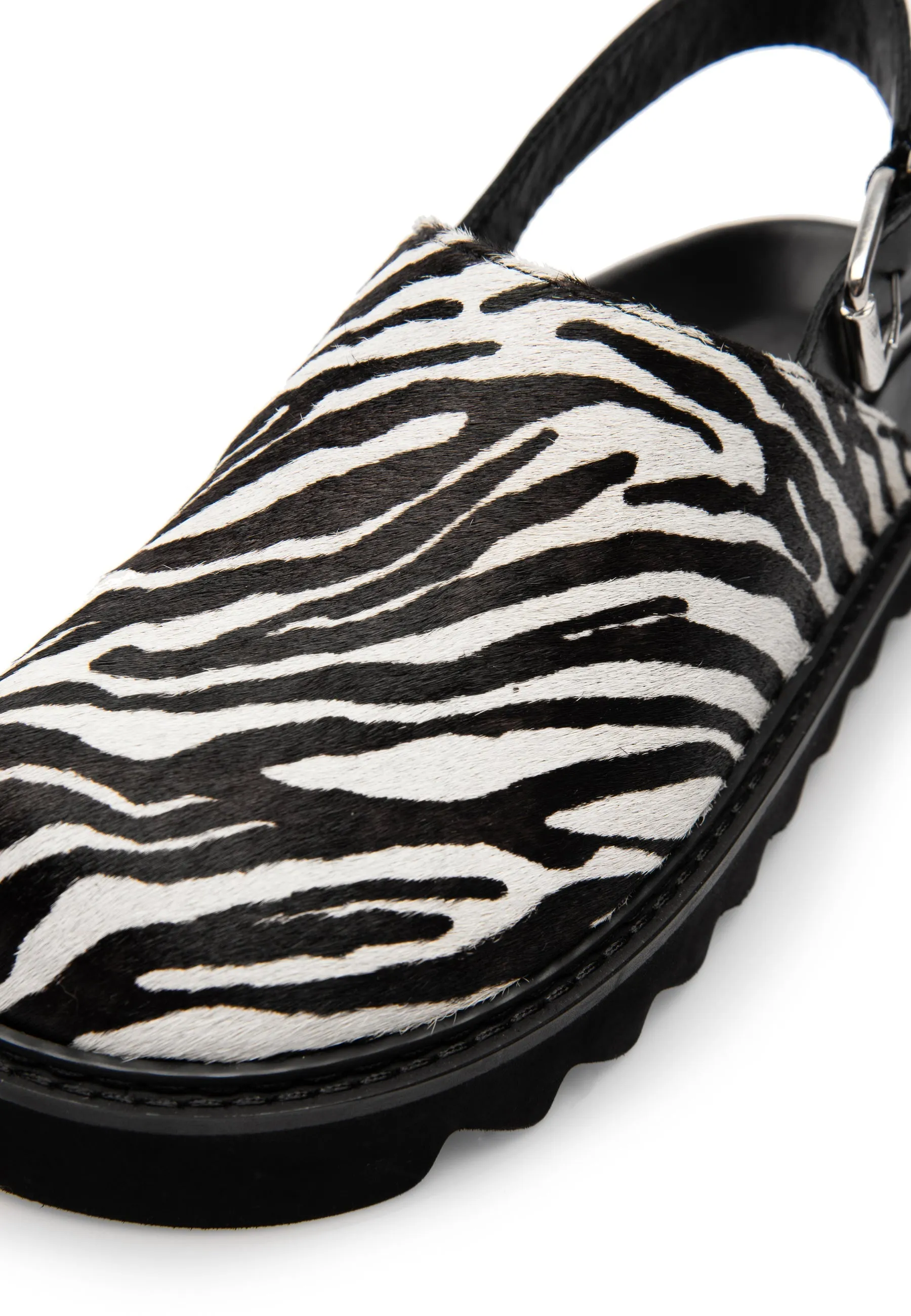 Saffran Black White Slides