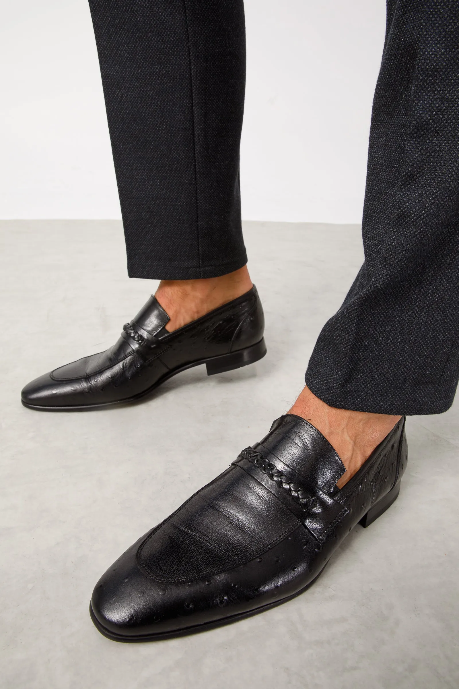 The Gardi Black Leather Derby Men Shoe