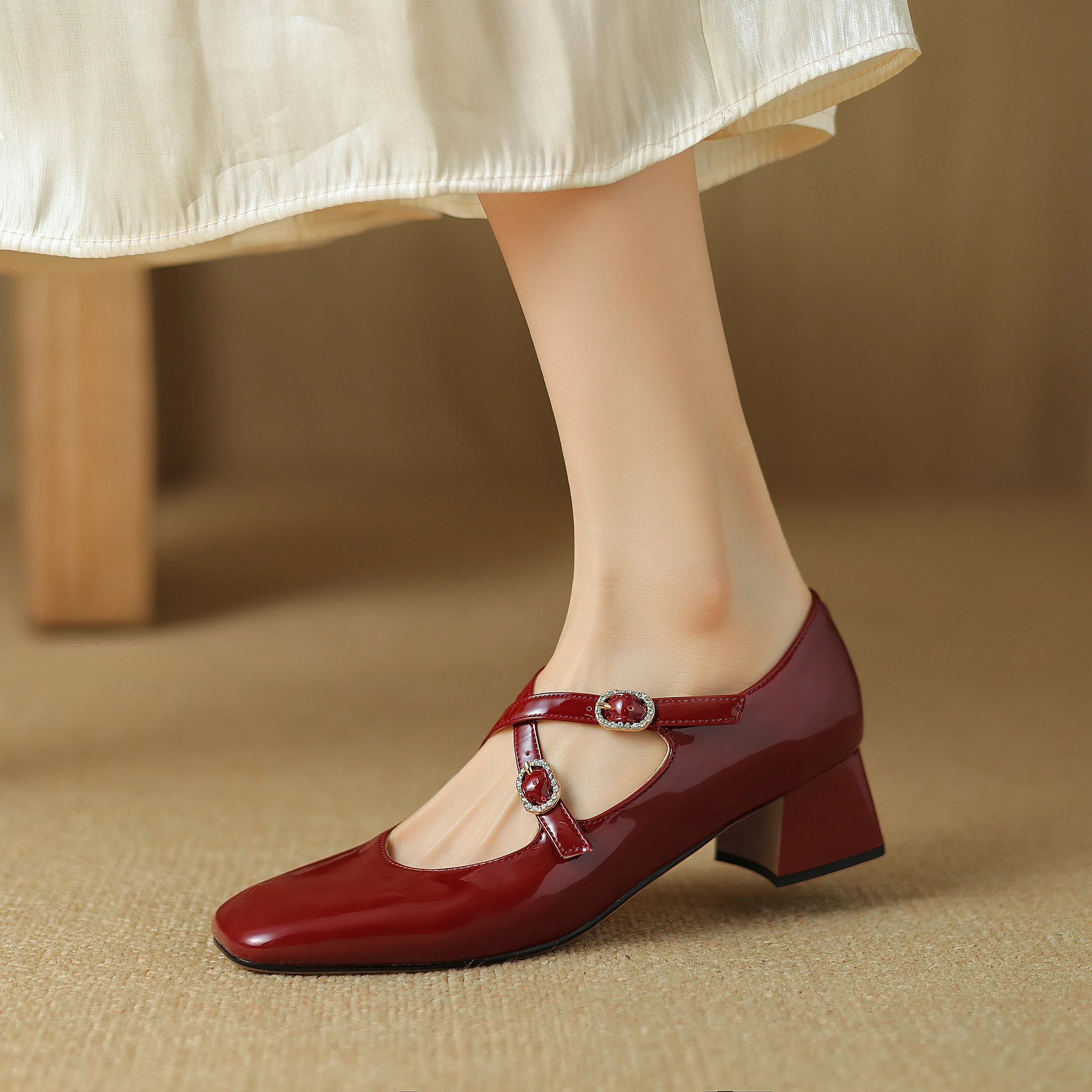 Women Square Toe Crossed Strap Mary Janes Pump Shoes